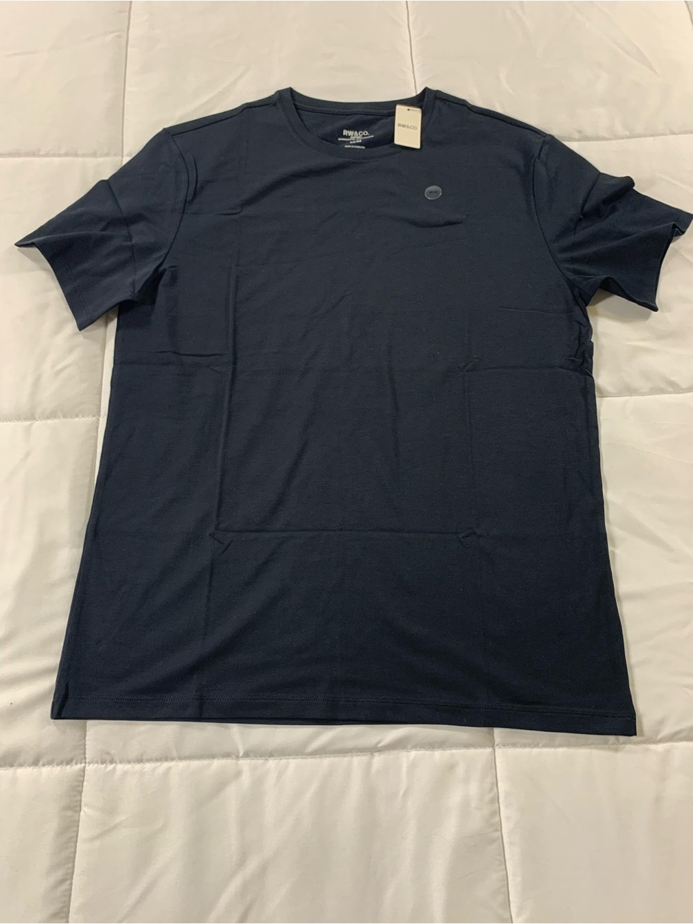 New with tags RW&CO t-shirt mens size M